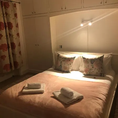 2 Bedroom Apartment Close To Camden Town London Exterior photo